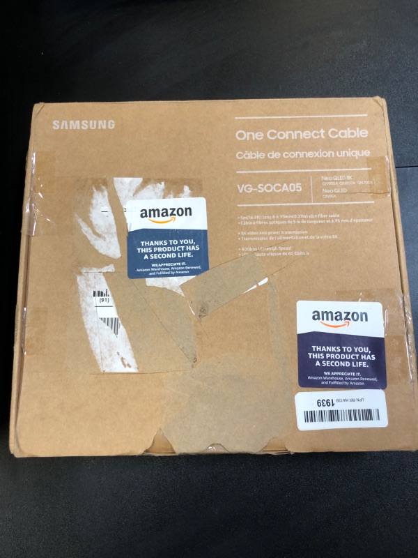 Photo 3 of Samsung Electronics 2021 5m One Invisible Connection Cable for Neo QLED 8K TV to Connect to Multiple Device Sources and Power Cord, High Speed Data Transmission, VG-SOCA05/ZA 5M Cable