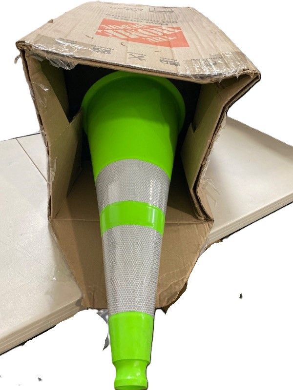 Photo 2 of 6Pack 28" inch Traffic Cones Green Safety Cones with 6 inch Reflective Collar for Home Driveway Road Parking Use(6 Cones)
