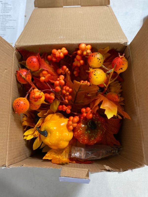 Photo 3 of [Timer]11 Inch Thanksgiving Decorations Large Prelit Pumpkin with 10 LED Sunflower Peony 5 Artificial Pumpkins 8 Maple Leaf 3 Berry Stems Battery Operated Thanksgiving Table Decor Fall Decor Home
