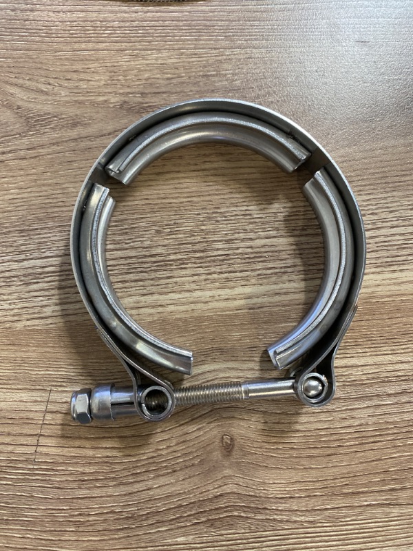 Photo 2 of Universal Stainless Steel 3.0" V Band Clamp For Turbo, Downpipes, Exhaust Systems(2.0"/2.5"/2.75"/3.0"/3.25"/3.5"/4.0")
