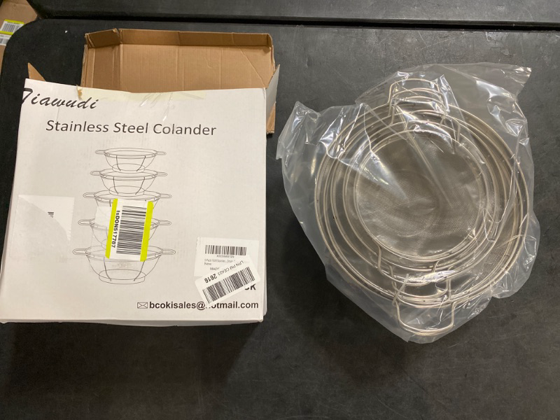 Photo 2 of 5 Pack 18/8 Stainless Steel Colander Sieves, Multi Size Mesh Strainer Net Baskets with Handles & Resting Base for Strain, Drain, Rinse or Steam
