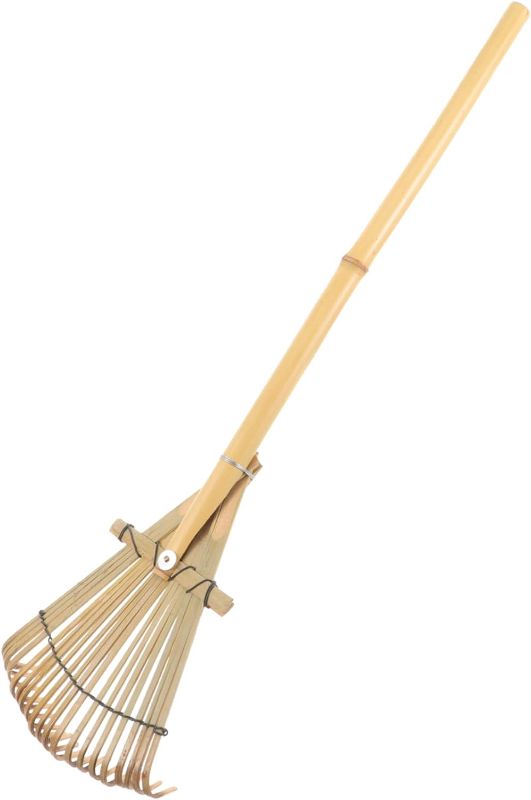 Photo 1 of Hand Tools Japanese Tools Garden Cultivator Hand Cultivator Soil Loosening Rake Yard Rake Small Rake with Handle Garden Rake for Gardening Garden Tool Mini Wooden Landscape Rake
