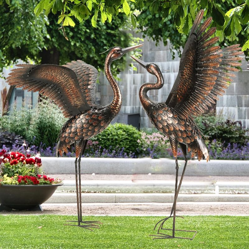 Photo 1 of chisheen Garden Statue Outdoor Metal Heron Crane Yard Art Sculpture for Lawn Patio Backyard Decoration,46 inch (2-Pack)
