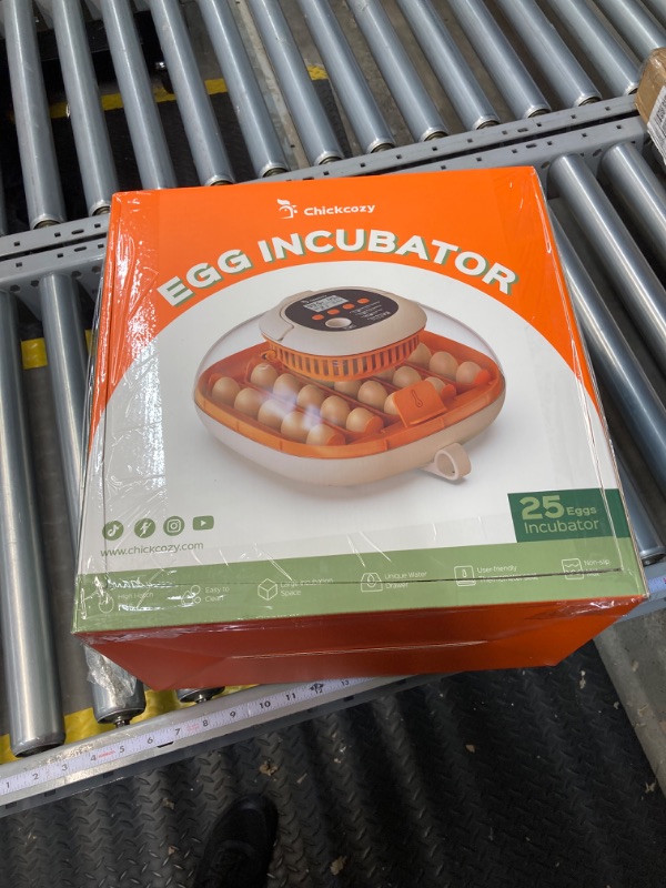 Photo 3 of 25 Egg Incubator for Hatching Chicks, Automatic Egg Turner with Thermometer Seat and Humidity Control, Egg Candler, 360° View with Clear Window, Incubators for Chicken Eggs