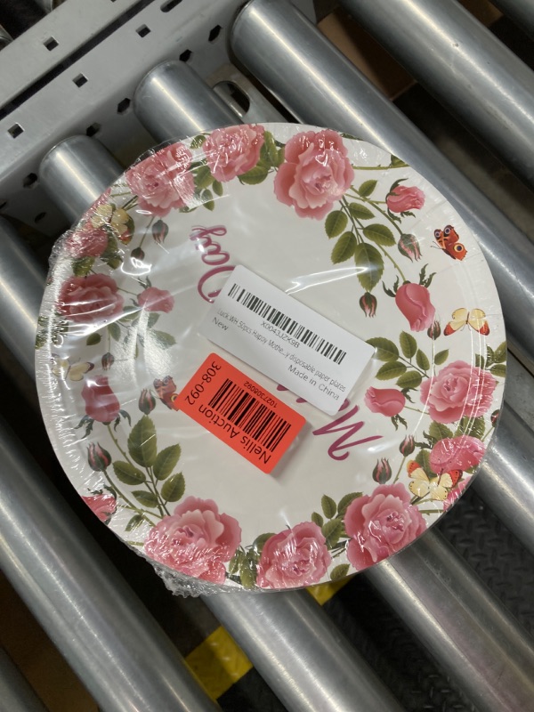 Photo 2 of 50Pcs Mother's Day Plates 9in Floral Paper Plates Heavy Duty Disposable Spring Flowers Plates for Dinner Dessert Mothers Day Party Decorations Tableware Tea Party Supplies