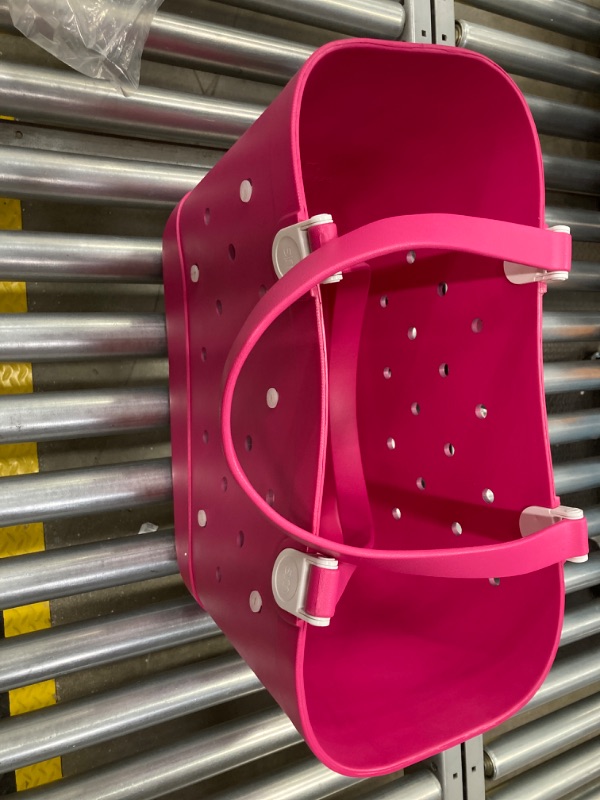 Photo 1 of Simple Modern Beach Bag Rubber Tote | Waterproof Extra-Large Tote Bag with Zipper Pocket for Beach, Pool Boat, Groceries, Sports | Getaway Bag Collection | Malibu Extra Large Malibu