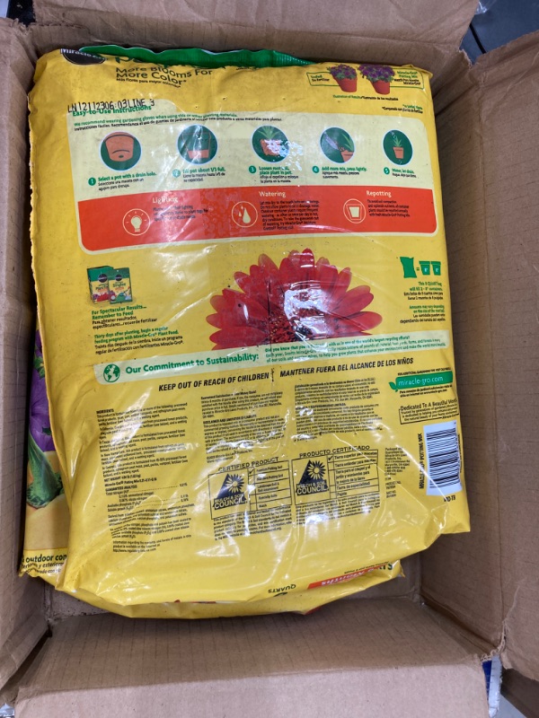 Photo 2 of ***SEE NOTES***  Miracle-Gro Potting Mix, 8 qt. (2 Pack) 8 qt. 2 Pack