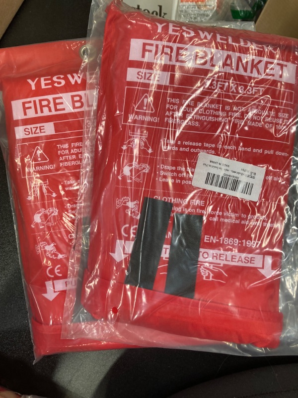 Photo 2 of 2 Pack YESWELDER Fire Blanket emergency for home and kitchen, fire extinguisher for the House?Fiberglass Fire Flame Retardant Blanket for people?Heat Insulation,1 Pack Fire Blanket