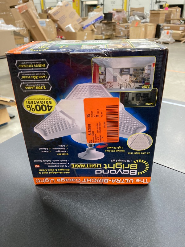 Photo 1 of 20-Watt 72 LED Lamp Lights 6500K Garage Ultra-Bright