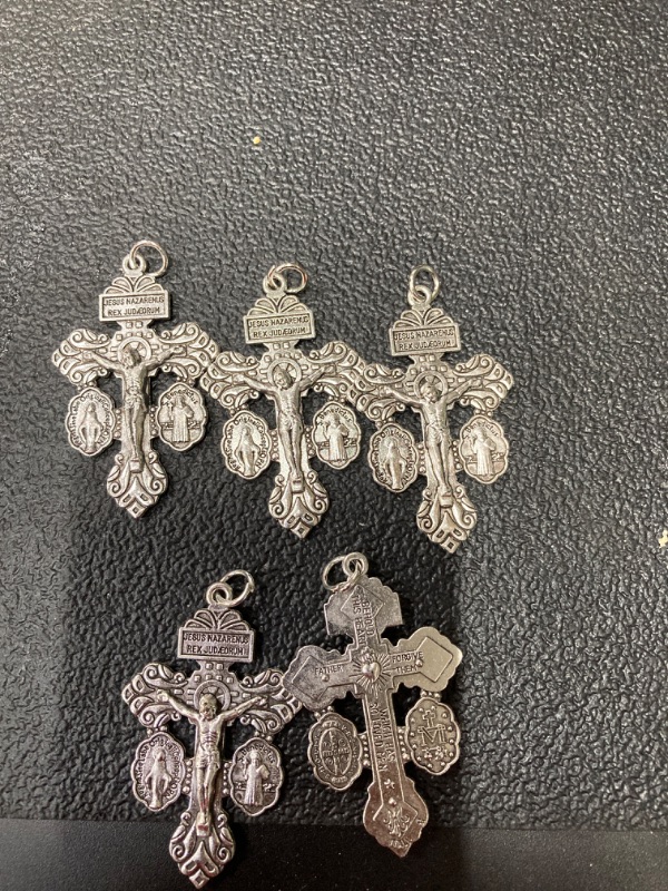 Photo 2 of Catholic Crucifix for Rosary Making Bulk Pack of 5,Cruz Del Perdon Catolica Crucifix with St Benedict Medal and Milagrosa Medal,Pardon Crucifix Rosary Parts for Rosaries Catholic,Crucifijos Catolicos