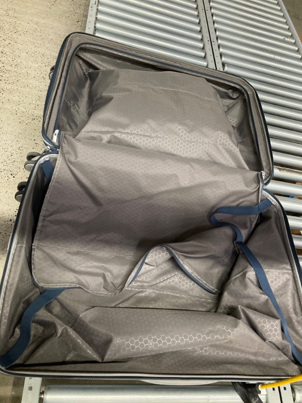 Photo 3 of ***HAS SOME SCRATCHES ***Samsonite Freeform Hardside Expandable with Double Spinner Wheels, Checked-Large 28-Inch, Navy Checked-Large 28-Inch Navy