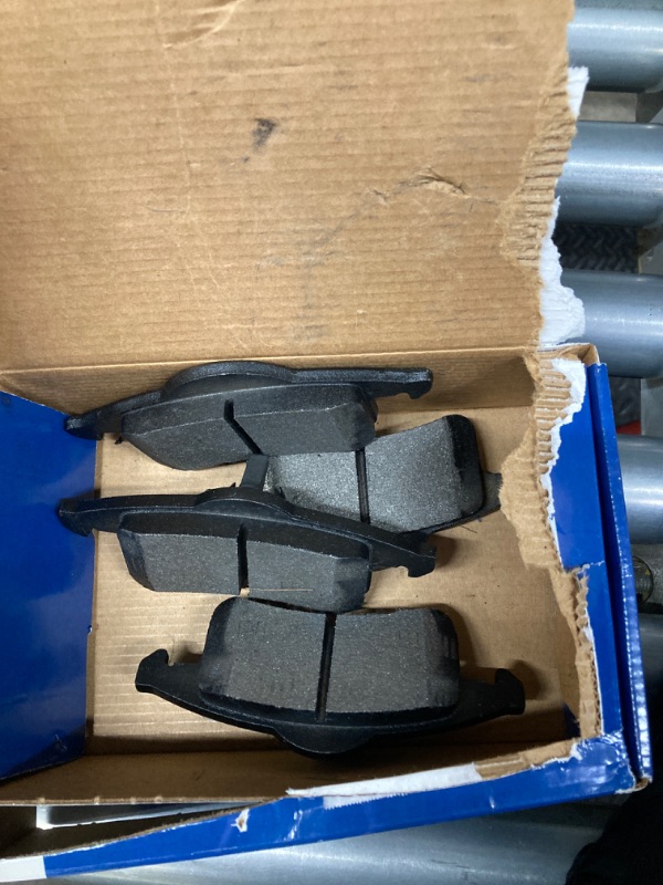 Photo 4 of BOSCH BE791 Blue Semi-Metallic Disc Brake Pad Set - Compatible With Select Jeep Grand Cherokee; REAR

