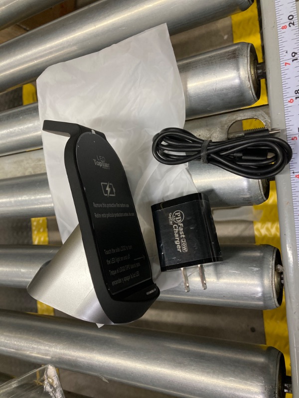 Photo 1 of Top Tier 3 in 1 Wireless Charging Station Apple & Samsung, iPhone Apple Watch Airpods Phone Charger and Qi Certified Devices
