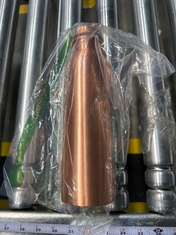 Photo 1 of American Ayurveda Rose Gold Bottle