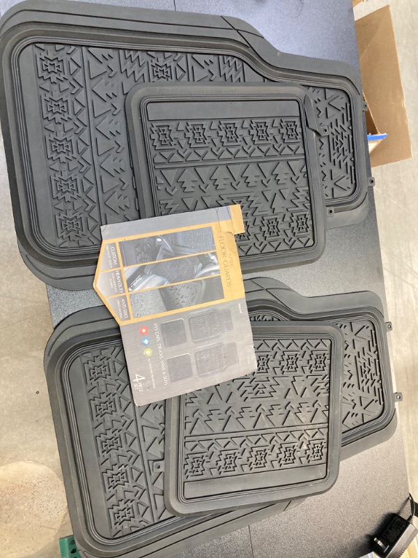 Photo 1 of  LUNNA FM-337E 4pc Aztec Black Rubber Floor Mat