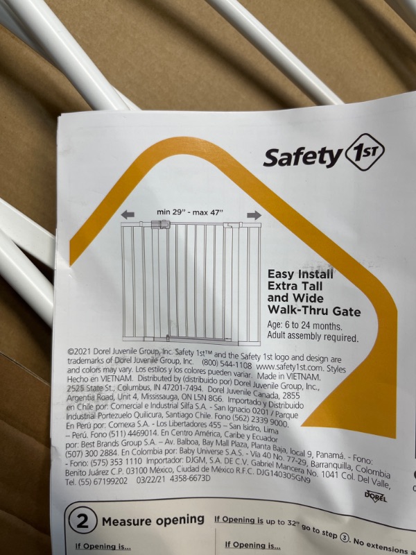 Photo 3 of Safety 1st Easy Install 28" High Walk Thru Gate, Fits Between 29" and 38" 38x28 Inch (Pack of 1) Original Size White