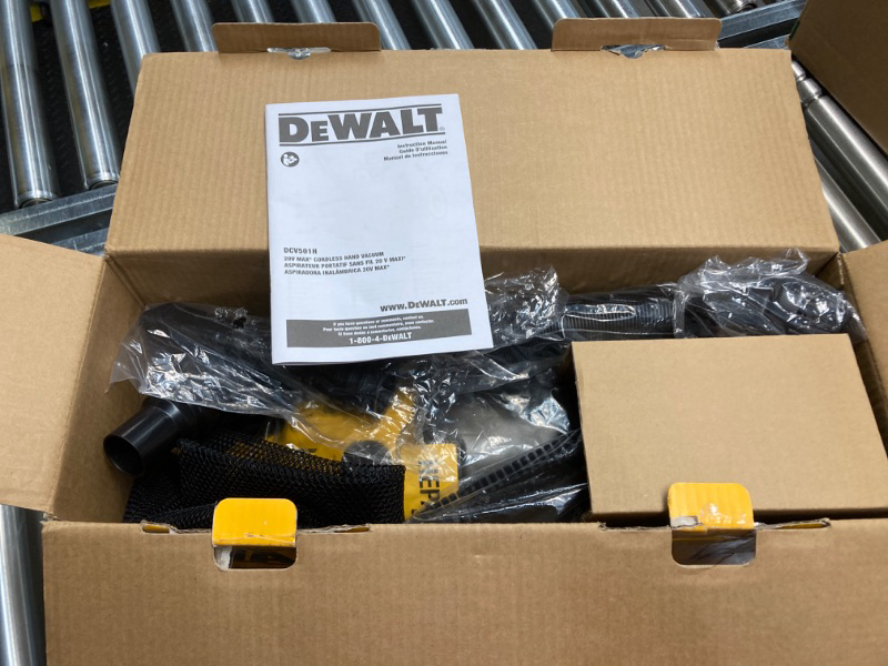 Photo 2 of DEWALT 20V Vacuum, Cordless Handheld Vacuum, HEPA, Battery Not Included (DCV501HB)