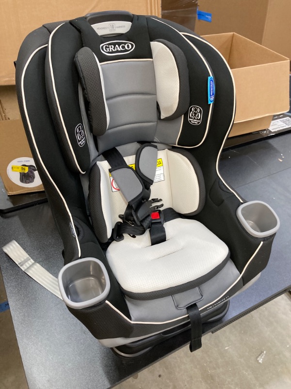 Photo 2 of Graco SlimFit 3 in 1 Car Seat, Slim & Comfy Design Saves Space in Your Back Seat, Annabelle, 1 Count (Pack of 1) SlimFit Annabelle (White)