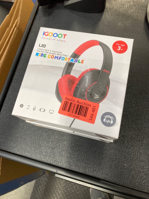 Photo 3 of 2 igooot Kids Headphones Wired,Most Comfortable Over Ear Children Headphones with Microphone,Adjustable,Volume Limiter 85/94dB,for School/Plane/Switch/Amazon-fire-Tablet/ipad,3.5mm Jack,Black&Red.