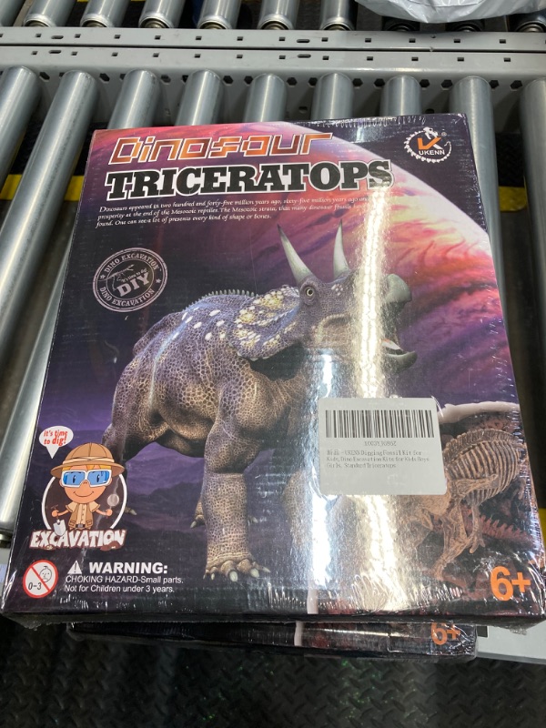 Photo 2 of Digging Fossil Kit for Kids,Dino Excavation Kits for Kids Boys Girls, Standard Triceratops