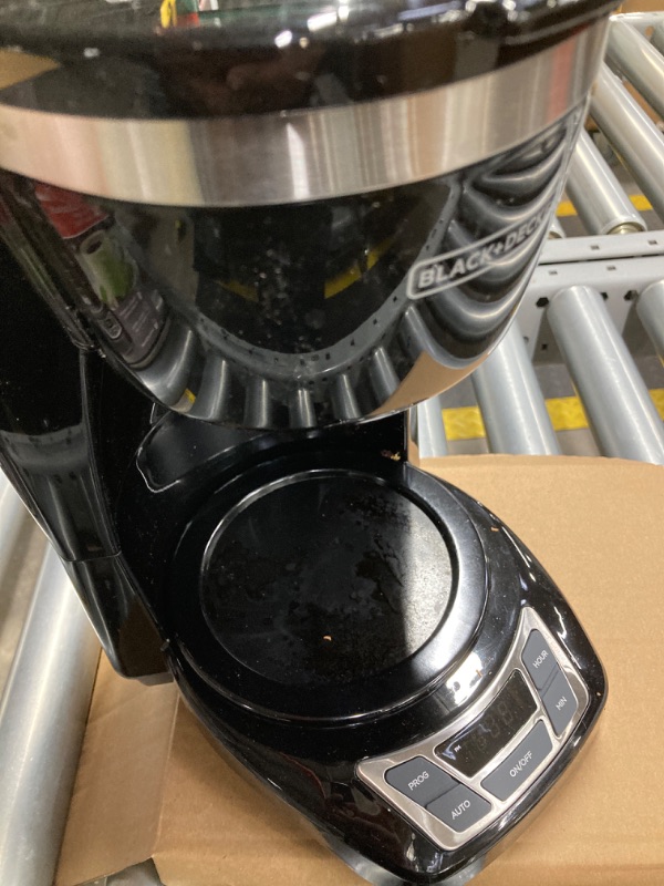 Photo 3 of ** missing parts**Black+Decker CM1160B 12-Cup Programmable Coffee Maker, Black/Stainless Steel