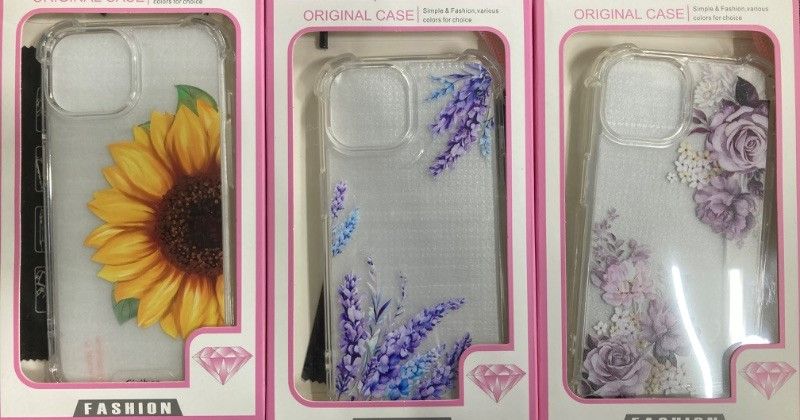 Photo 2 of (3 PACK) Compatible with iPhone 15 Case Floral Pattern for Women Girly with Screen Protector, Crystal Clear with Cute Flower Design Aesthetic Shockproof Protective Phone Case for iPhone 15 6.1 inch iPhone 15 6.1 inch lavender/Purple

Great to have a chang