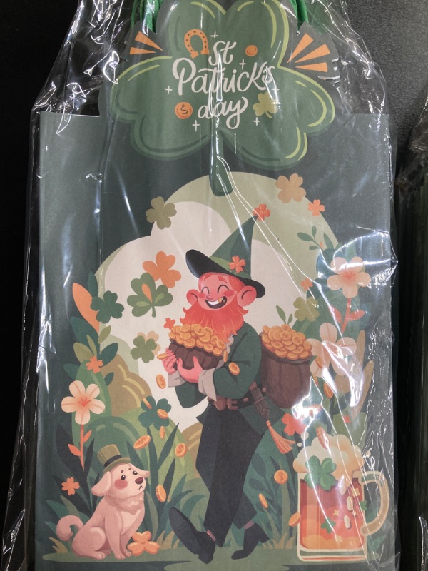 Photo 1 of (2 PACKS of 24) Leprechaun Gift Bags