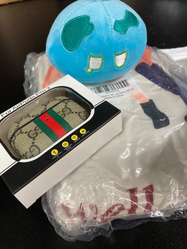 Photo 1 of (BUNDLE)