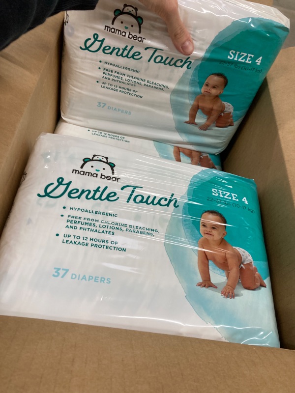 Photo 2 of Amazon Brand - Mama Bear Gentle Touch Diapers, Hypoallergenic, Size 4, 148 Count (4 packs of 37) Size 4 (148 Count)