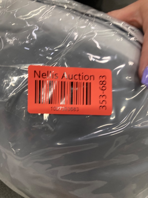 Photo 1 of WOMENS MISC CLOTHING BUNDLE//NO RETURNS AS IS 