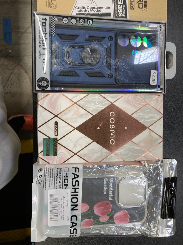 Photo 2 of MISC PHONE BUNDLE//SCREEEN PROTECTOR AND IPHONE CASES//S23 CASE