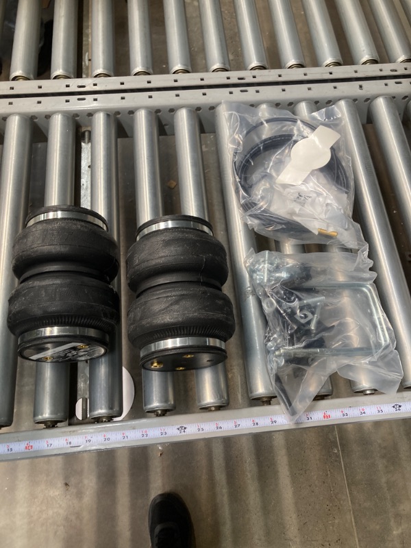 Photo 2 of Air Lift 57204 LoadLifter 5000 Air Suspension Kit