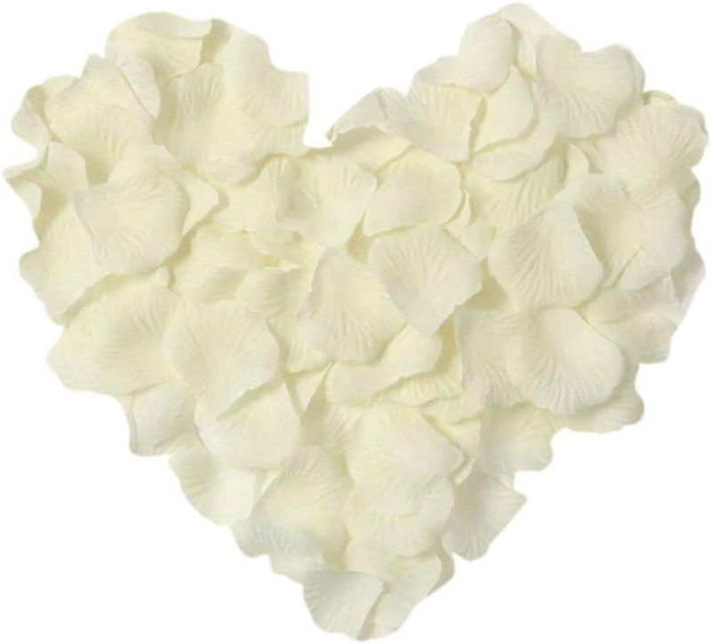 Photo 1 of 1000 Pcs Artificial Silk Rose Petals Decoration Wedding Party Color Ivory
