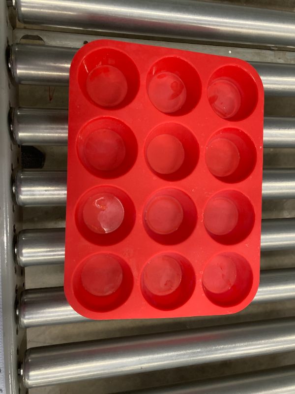 Photo 2 of 12 Cups Silicone Muffin Cupcake Pan Baking Mold Red Non-stick Reusable and Heat Resistant