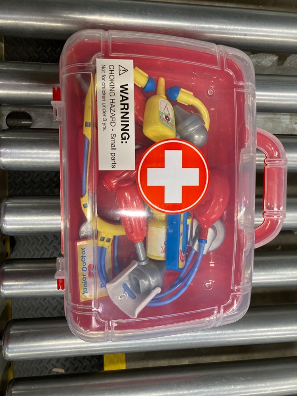 Photo 2 of Medical Carrycase kids toy