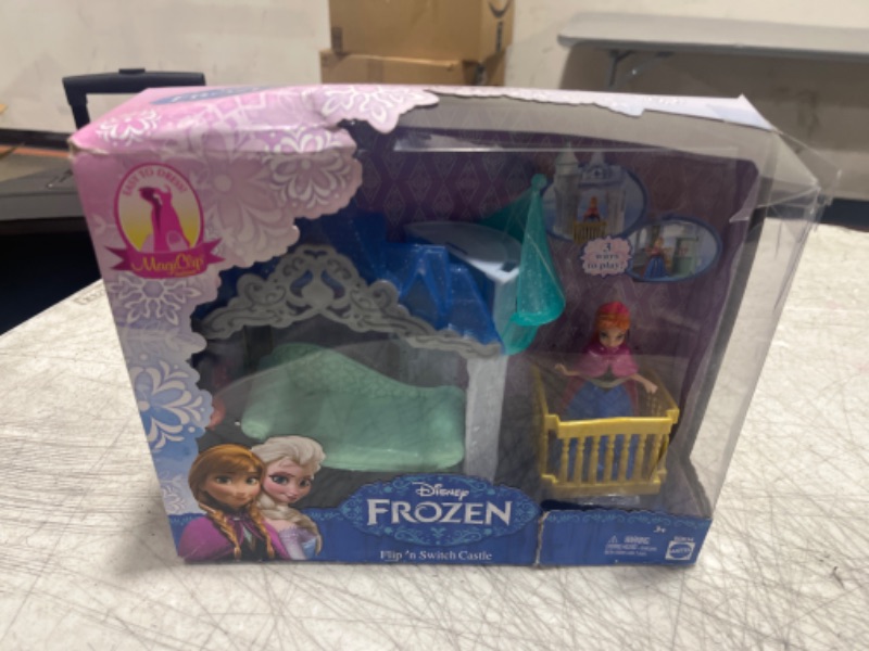 Photo 2 of Disney Frozen Flip n Switch Castle - Disney Frozen Anna's Flip 'n Switch Castle