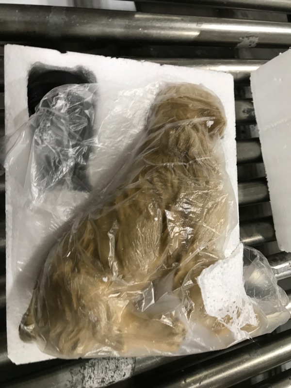 Photo 1 of Notakia Golden Retriever Statue Outdoor with Solar Led Home Garden Decoration Windproof Lamp Realistic Dog Decor(Golden Retriever &LED)