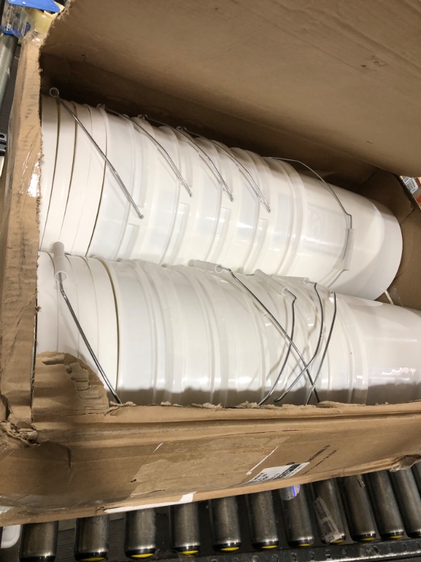 Photo 2 of 10 Buckets and 10 Lids, White (5 Gallon) - Plastic Material (RG5500/10)