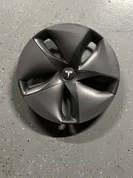 Photo 1 of 2017-2022 '18' tesla wheel cap 