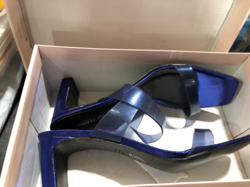 Photo 1 of BLUE HEELS 9.5