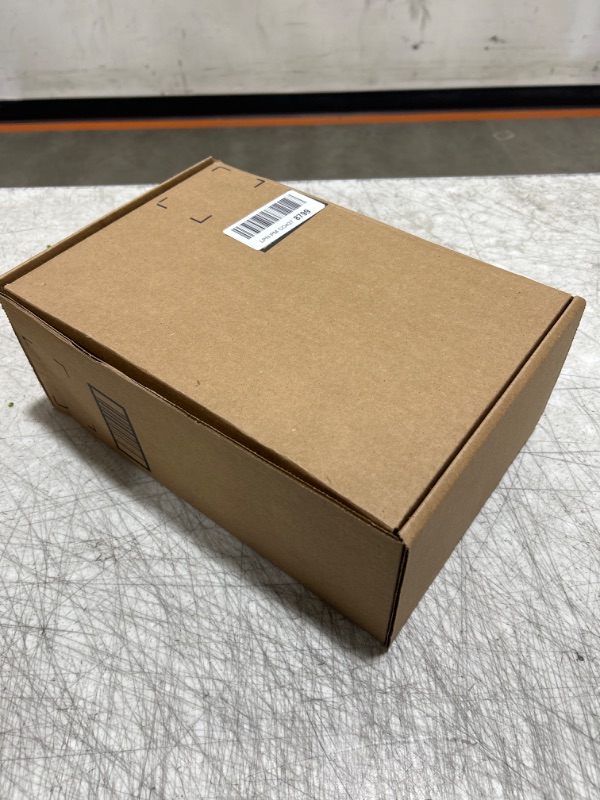 Photo 1 of DAOQUAN Men Soccer Shoe White