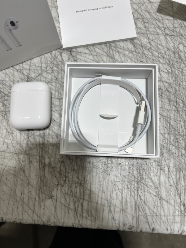 Photo 7 of AirPods with Charging Case