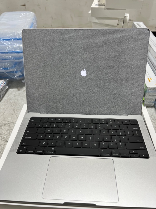 Photo 10 of Apple 14" MacBook Pro Kit  (M3 Pro, Silver)