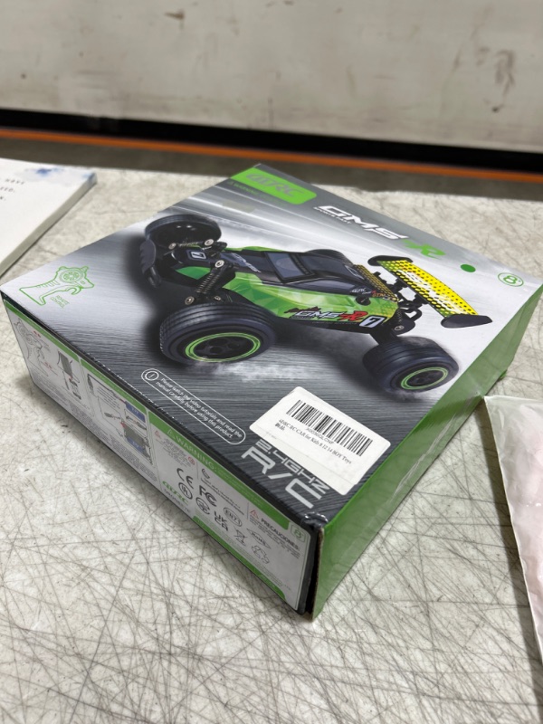 Photo 2 of 4DRC C8 Remote Control Truck 2.4Ghz 25KM/H High Speed RTR Electric Rock Climber Fast Race Buggy Hobby Cars Toy for Kids Gift(Green) 