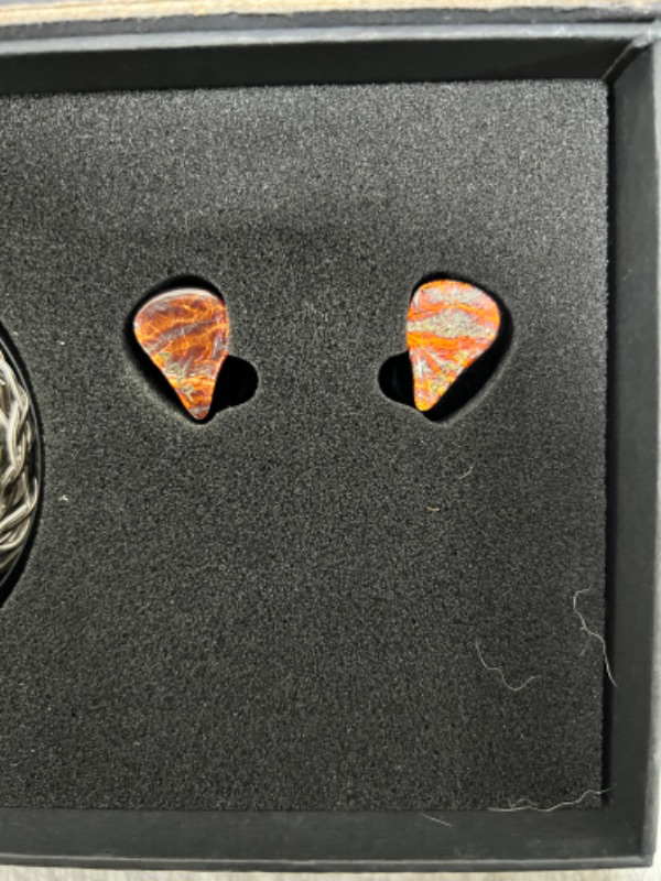 Photo 6 of AFUL Acoustics Performer 5 Hybrid Drivers in-Ear Monitors, 1DD + 4BA in-Ear Earphones IEMs (4.4mm Plug)