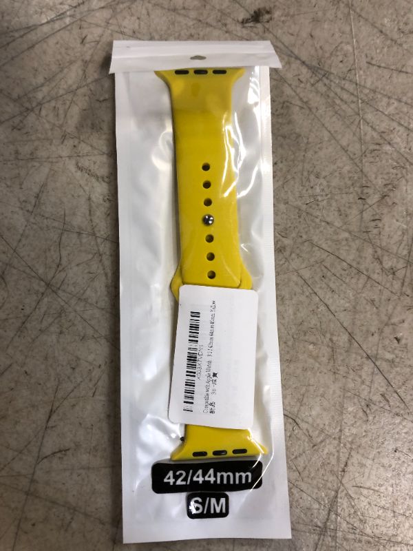 Photo 2 of Compatible with Apple Watch Silicone Sport Band for Series SE 8 7 6 5 4 3 2 1 38mm 40mm 41mm 42mm 44mm 45mm Yellow 42/44/45mm