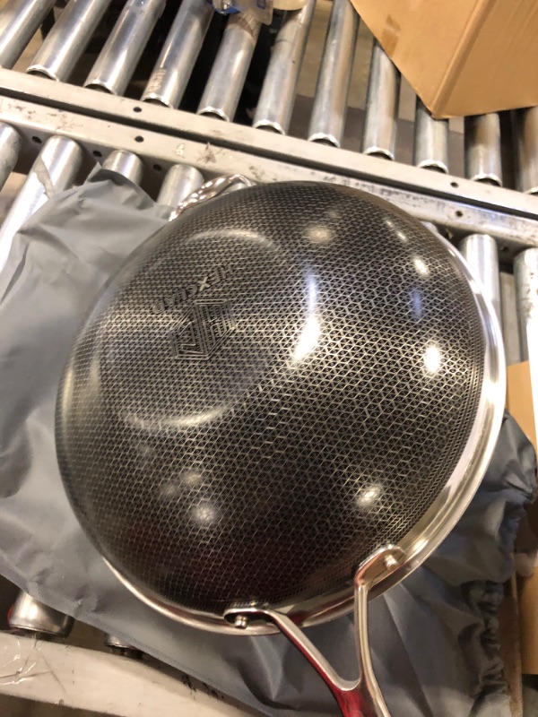 Photo 2 of HexClad 12 Inch Hybrid Stainless Steel Wok Nonstick
