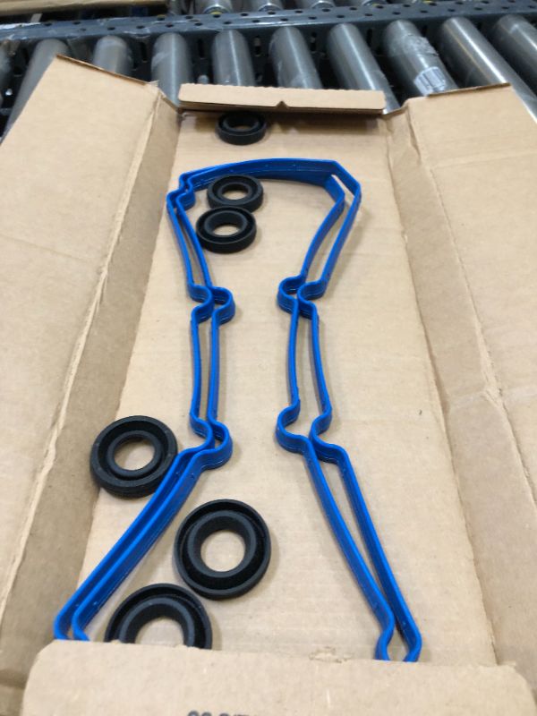 Photo 1 of FEL-PRO VS 50689 R Valve Cover Gasket Set