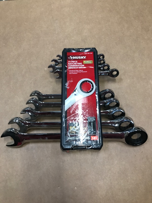 Photo 2 of Husky Ratcheting SAE Combination Wrench Set (11-Piece)