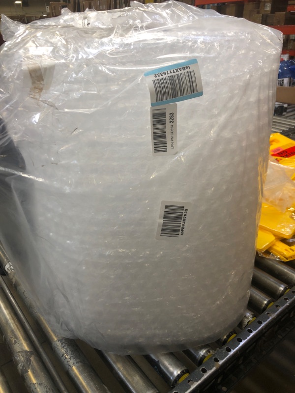 Photo 1 of Amazon Basics Perforated Bubble Cushioning Wrap - Medium 5/16", 24-Inch x 100-Foot Long Roll